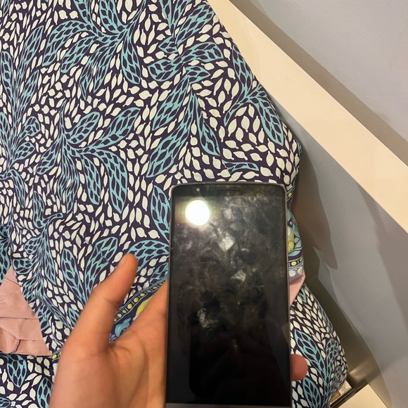 Lg smartphone - Picture 2 of 2